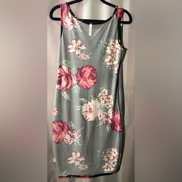 Flower print dress by Maxi Faldas - Picture 3 of 6